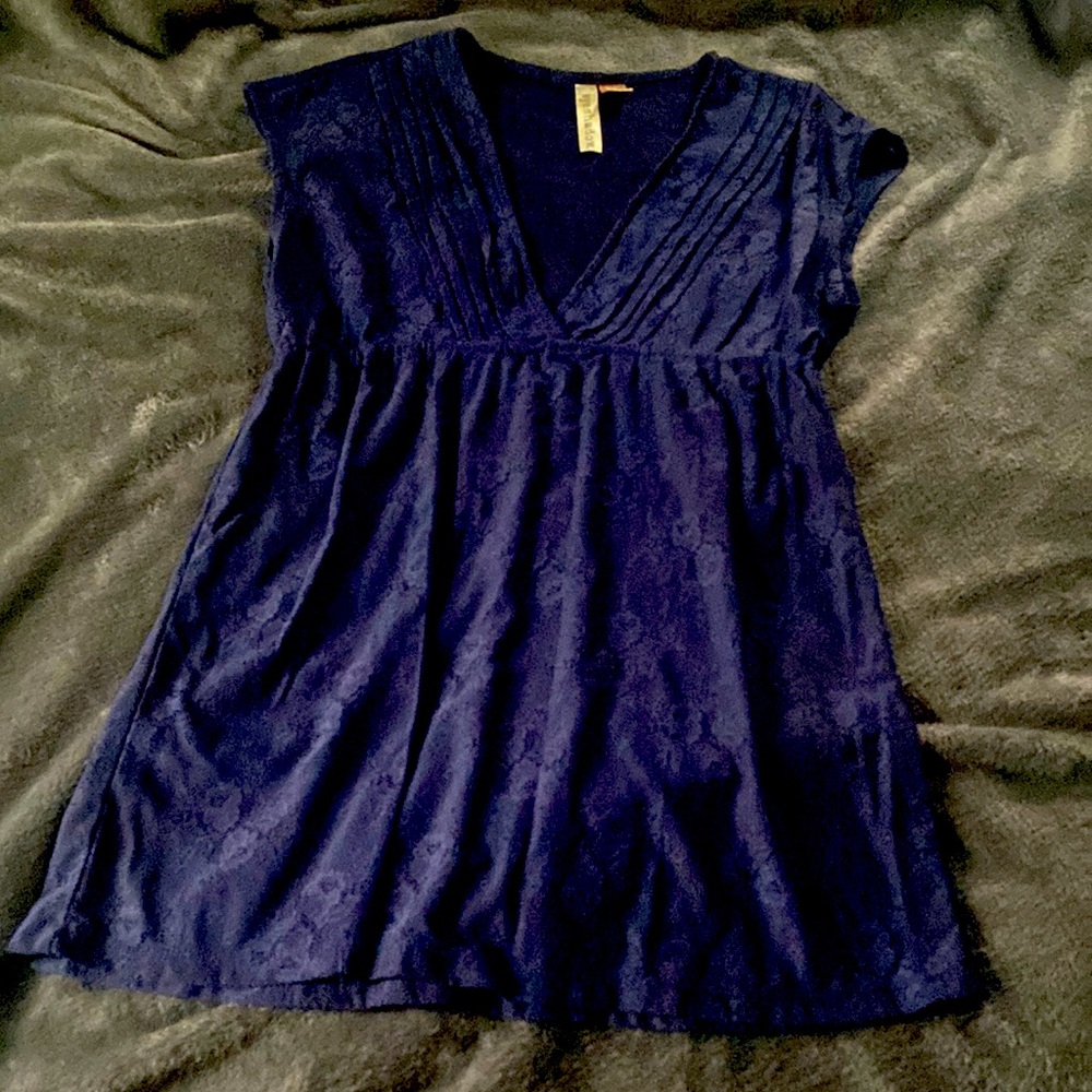 Eyeshadow lace cover up dress